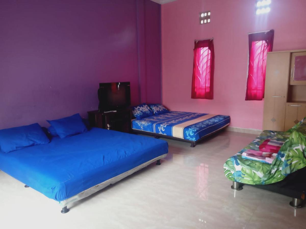 Almira Homestay جامبي المظهر الخارجي الصورة