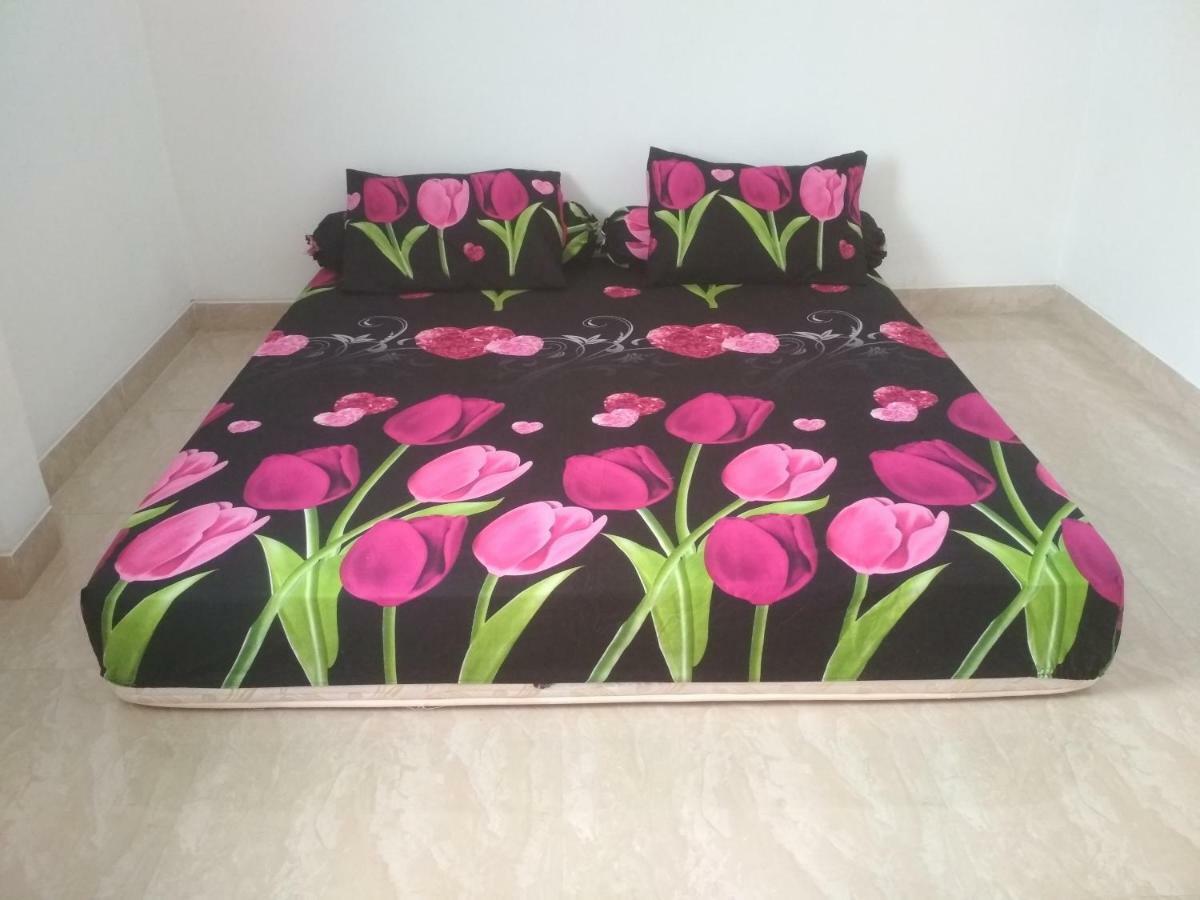 Almira Homestay جامبي المظهر الخارجي الصورة